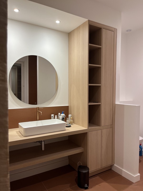 Rénovation et décoration intérieure d'une bastide à fort caractère architectural dans les Alpilles à Fontvieille