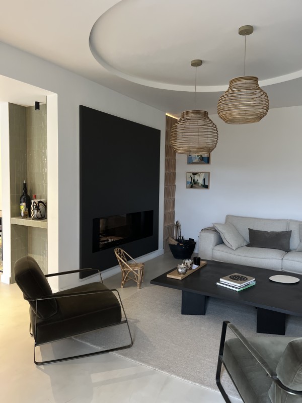 Décoration intérieure d’une bastide ancienne dans Le sud de la France près de la Sainte Victoire