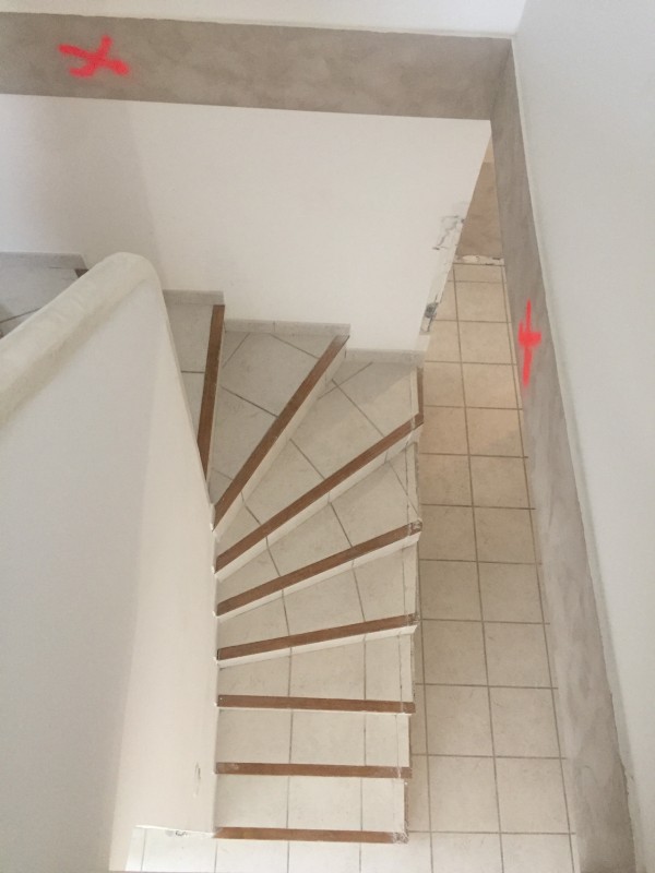 Avant/ après Rénovation d’une bastide des années 70 : rénovation intérieure et extérieure à la décoration soignée