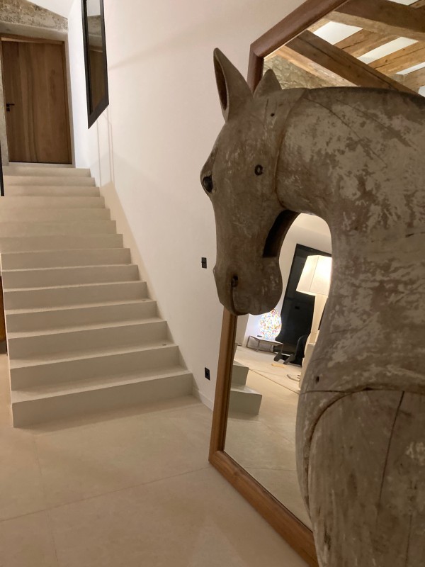 Magnifique rénovation et restauration d'une bastide dans le Sud de La France  agence d'architecture d'intérieur et décoration intérieure à Lourmarin dans le Luberon.