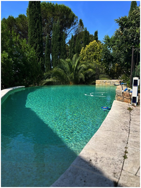 Rénovation intérieure et décoration pour cette maison de famille dans le Sud de la France en plein centre ville sur les hauteurs d’Aix en Provence