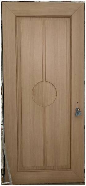 Portes originales dessinées sur mesure pour une maison d'exception sur St Tropez