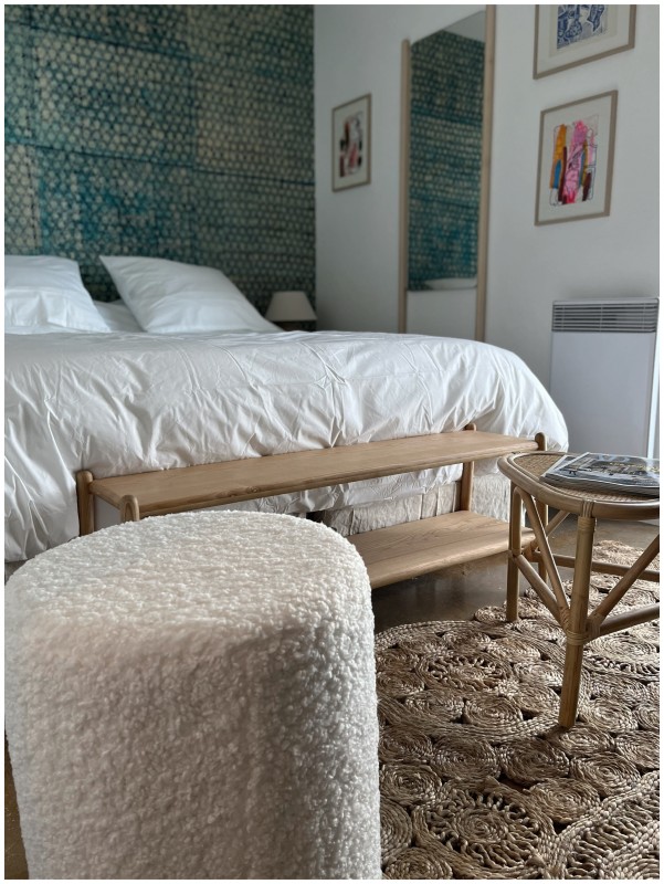 Décoration et rénovation intérieure d’une très belle maison d’architecte à Bormes les Mimosas avec une vue sur la mer impressionnante