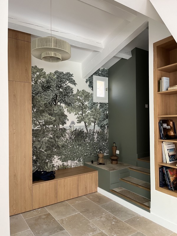 Rénovation et travaux intérieurs autour d'une décoration sobre et minimaliste sur une maison de ville à Aix en Provence