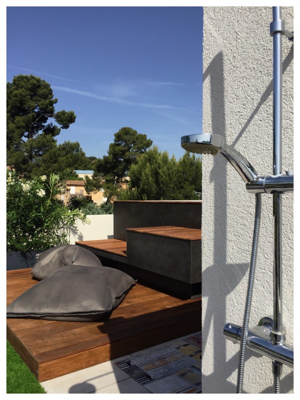 Comment se protéger du soleil sur une terrasse pour un appartement en duplex de 450 m2 à Aix en Provence