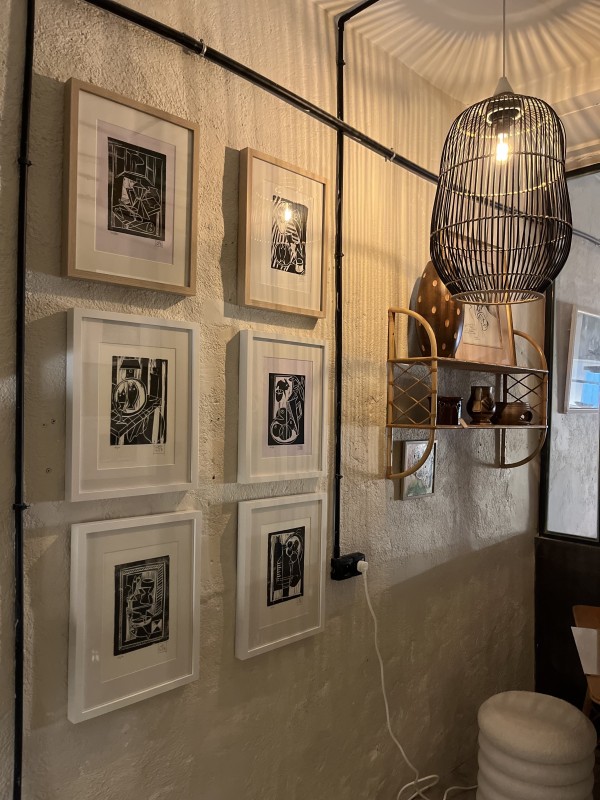 Une agence d'architecture d'intérieur et de décoration hybride mêlant art, design interieur à Aix en Provence