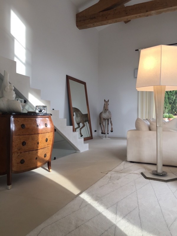 Magnifique rénovation et restauration d'une bastide dans le Sud de La France  agence d'architecture d'intérieur et décoration intérieure à Lourmarin dans le Luberon.