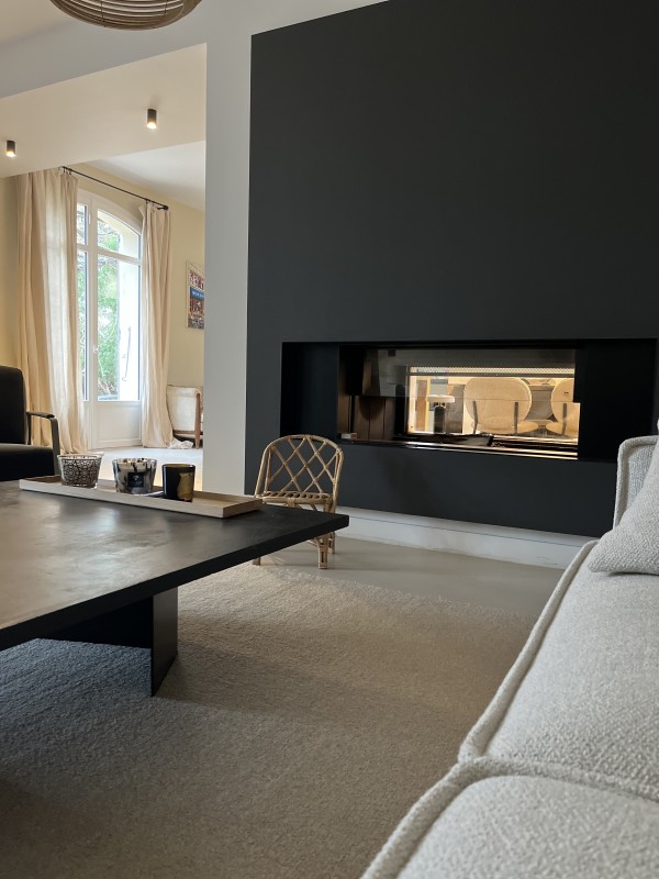 Décoration intérieure d’une bastide ancienne dans Le sud de la France près de la Sainte Victoire