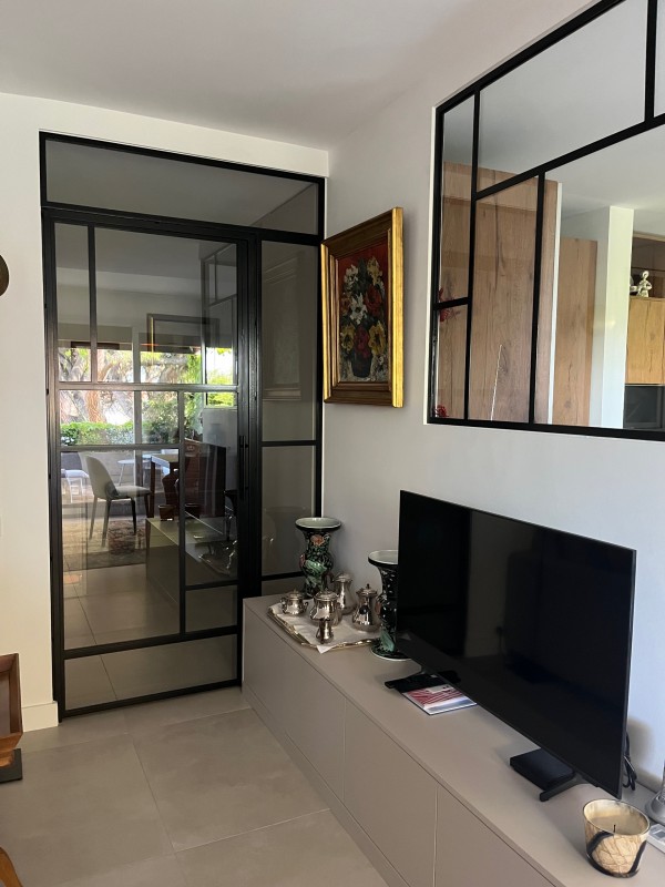 Quel meuble tv : comment le dessiner , quelles proportions choisir pour l'harmoniser aux volumes de la pièce ?