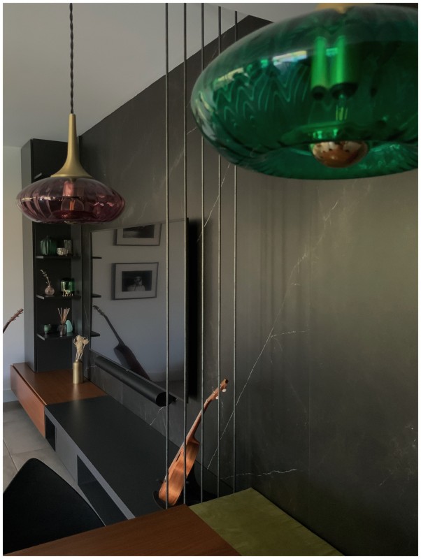 Décoration intérieure élégante pour cette maison contemporaine située à Coudoux dans le Sud de La France