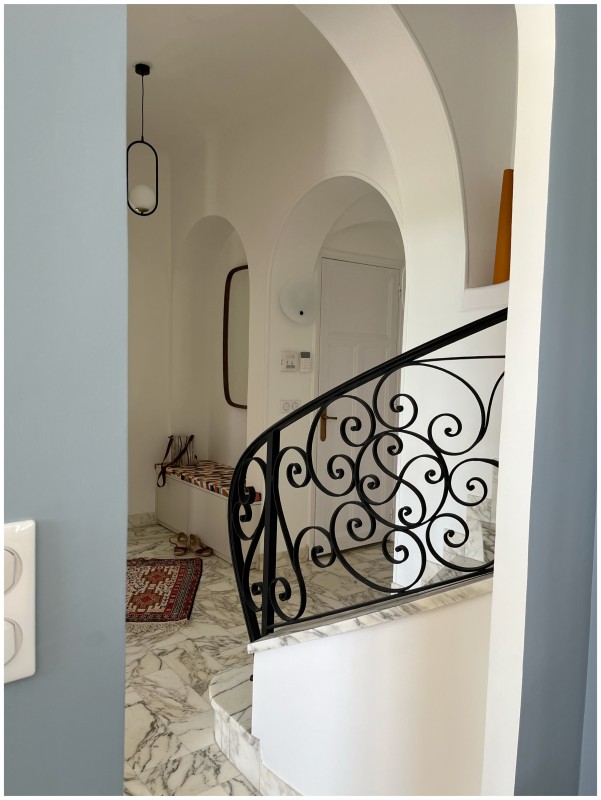 Un avant / après travaux pour cette maison de maître des années 20 située dans le sud de la France