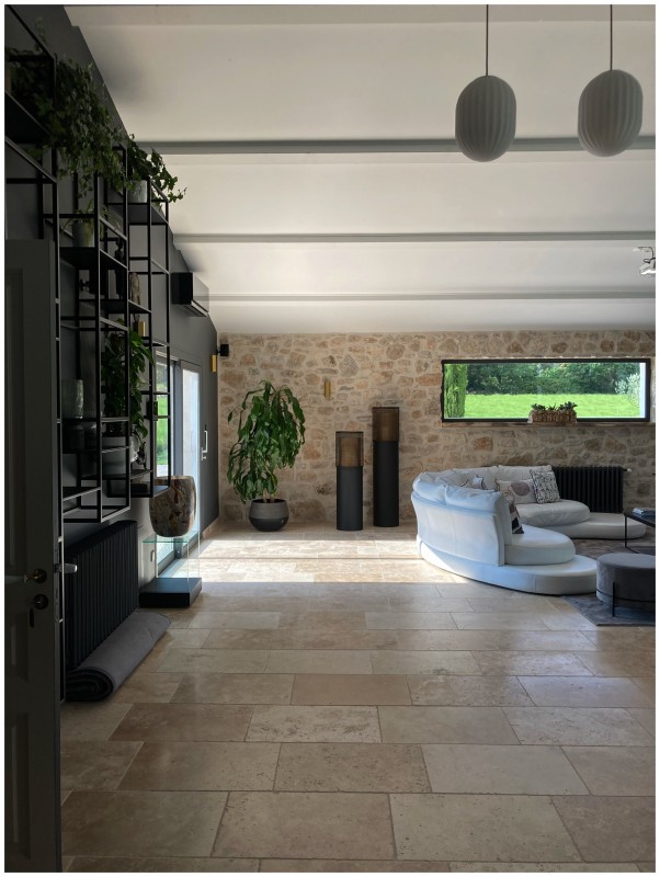 Création d'un extension et rénovation intérieure d'une bastide dans le Sud de La France sur la commune de Puyricard