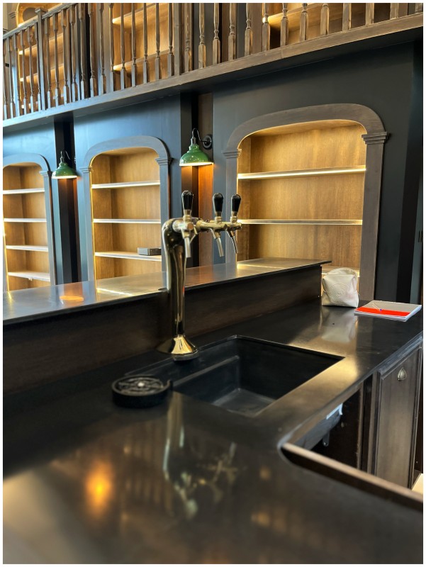 Décoration et rénovation intérieure d’un mas dans les Alpilles réalisé par une agence architecture d’intérieur