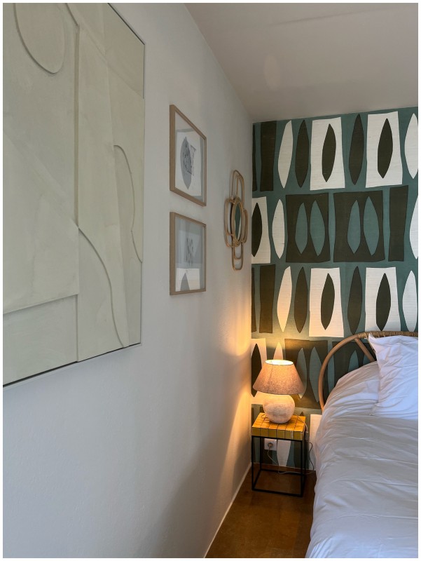 Décoration et rénovation intérieure d’une très belle maison d’architecte à Bormes les Mimosas avec une vue sur la mer impressionnante