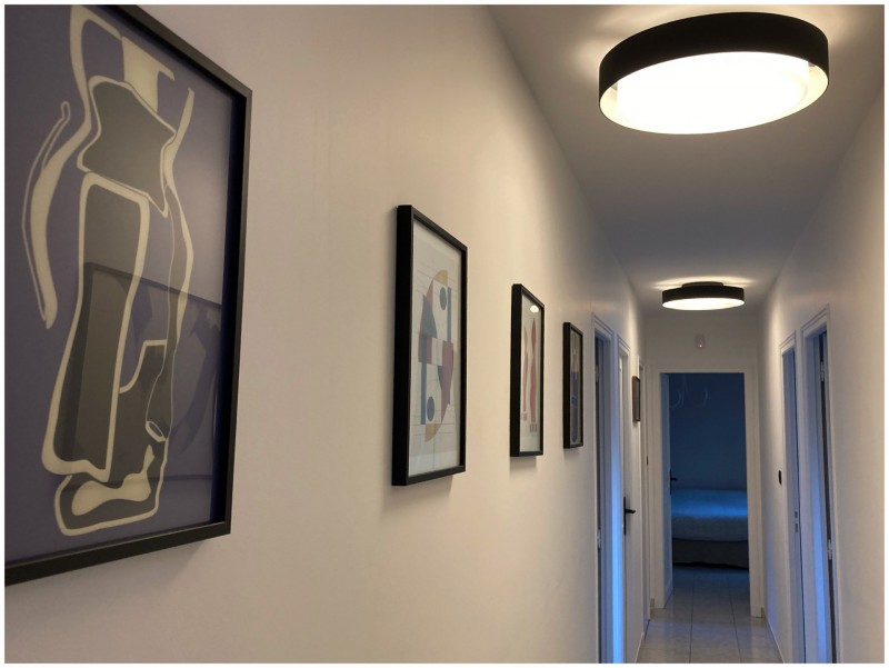 Décoration intérieure d'une maison entièrement repensée par l'agence d'architecture d'intérieur et de décoration d'intérieur basée à Aix en Provence et  à Rustrel dans le Luberon à Rustrel