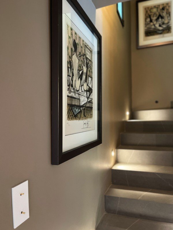 Rénovation d’une villa en Provence : art, matières nobles et aménagement sur mesure dans le Sud de la France pour ses collectionneurs d'art