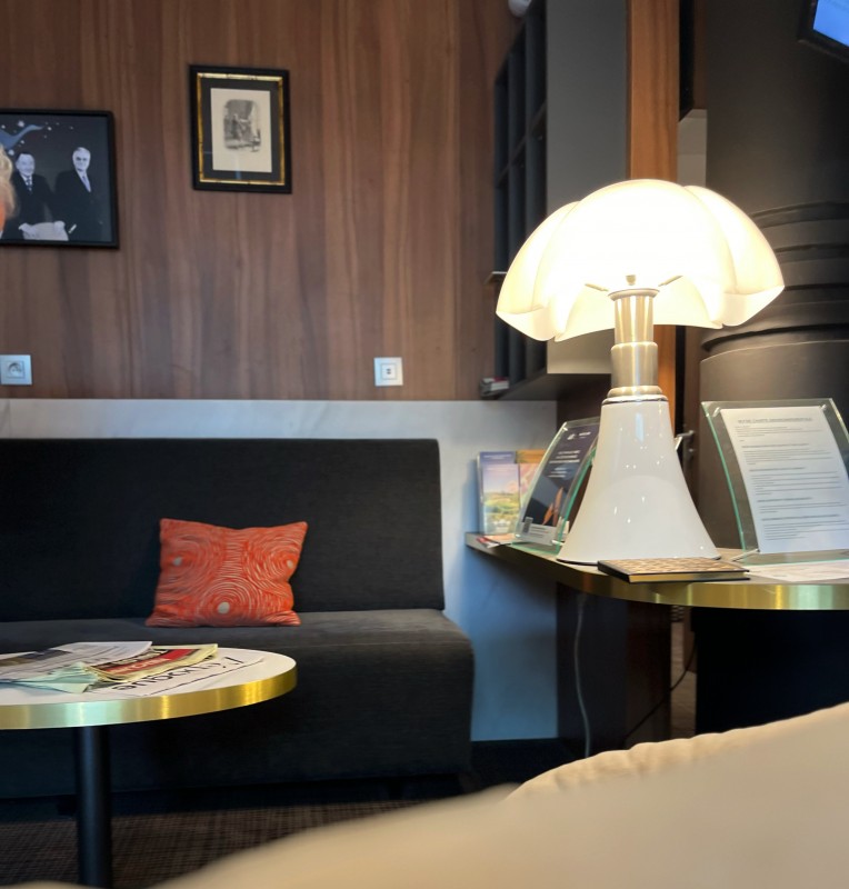 Rénovation et décoration intérieure de l'hôtel de l'Arbois pour le groupe Mercure situé à Aix en Provence dans le Sud de la France