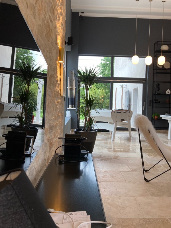 Création d'un extension et rénovation intérieure d'une bastide dans le Sud de La France sur la commune de Puyricard