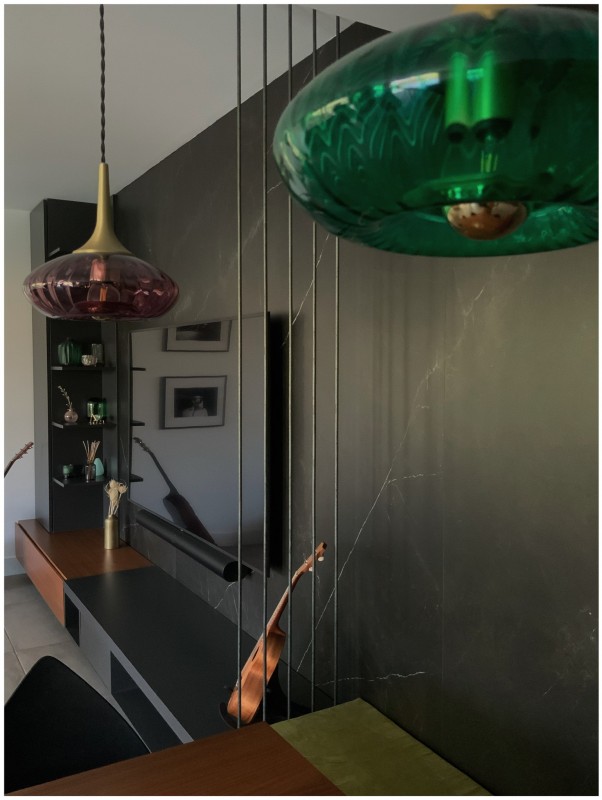 Quel meuble tv : comment le dessiner , quelles proportions choisir pour l'harmoniser aux volumes de la pièce ?