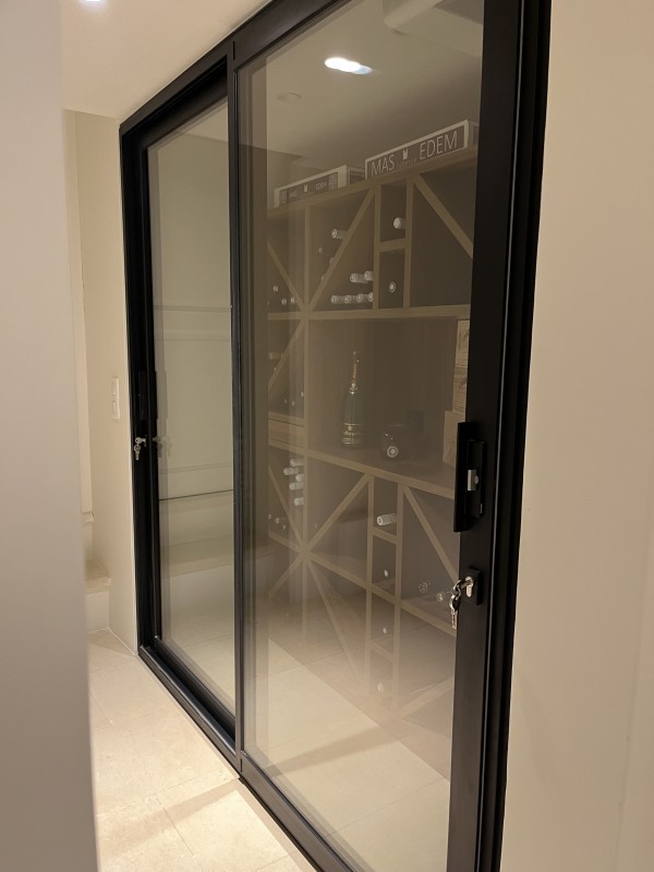 Rénovation et décoration intérieure d’une très belle bastide ancienne dans le Luberon à Goult