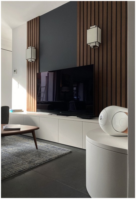 Quel meuble tv : comment le dessiner , quelles proportions choisir pour l'harmoniser aux volumes de la pièce ?