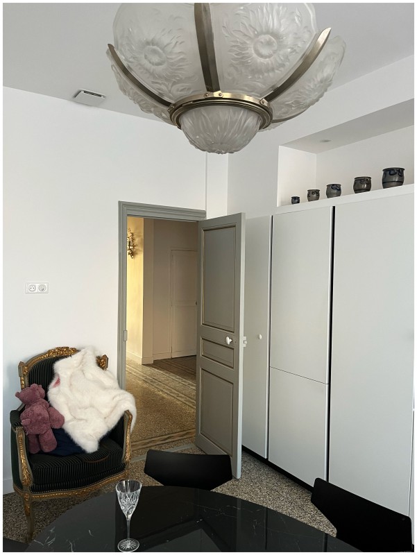 Incroyable rénovation et décoration intérieure d'une maison de maître en centre historique à Aix en Provence dans le Sud de La France 13100