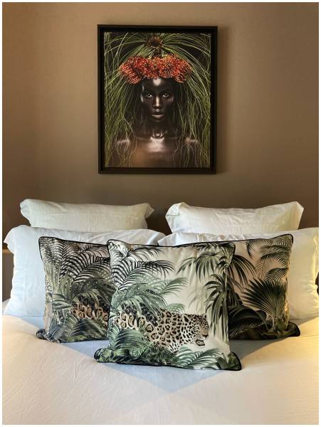 Création de chambres de charme de luxe et de gites dans le Luberon à Puyricard dans le Sud de la France