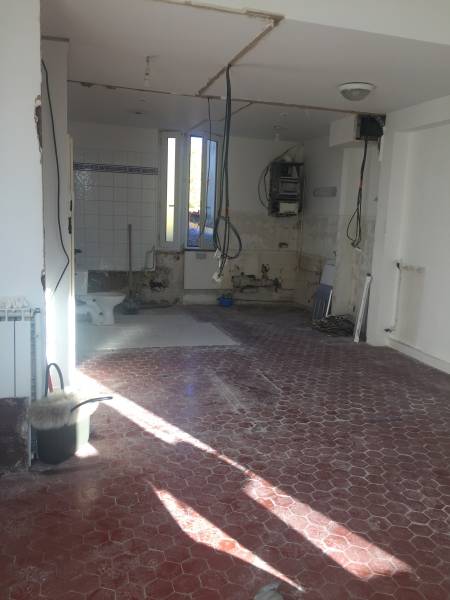Rénovation complète d'un studio de 35 m2 en plein coeur d'Aix en Provence transformé en location Airbnb