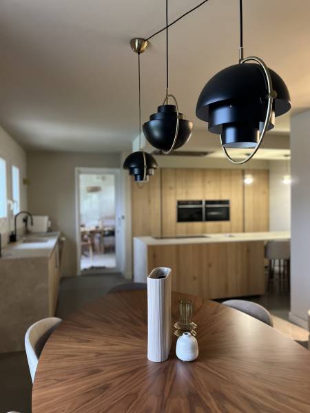 Un avant - après d'une rénovation d'une très belle maison dans le Sud de la France : bastide rénovée et décorée