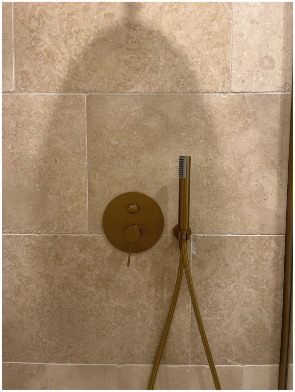 un hôtel particulier entièrement rénové et décoré à aix en provence dans le sud de la provence.