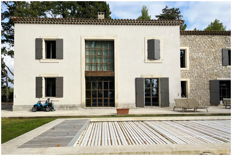 Rénovation et décoration intérieure complète d’une très belle bastide dans les Alpilles par Cécile Le Ven