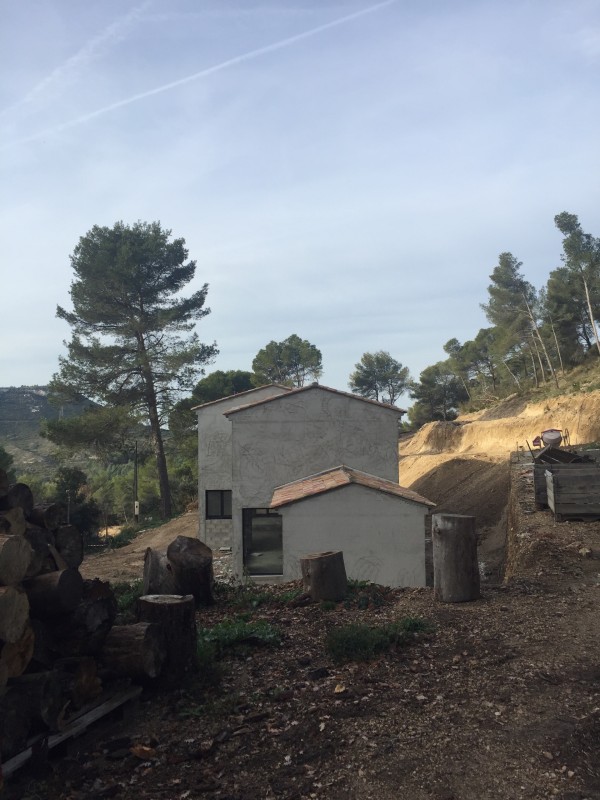 Quand un projet de rénovation d'une ruine se transforme en projet de construction dans le Sud de la France