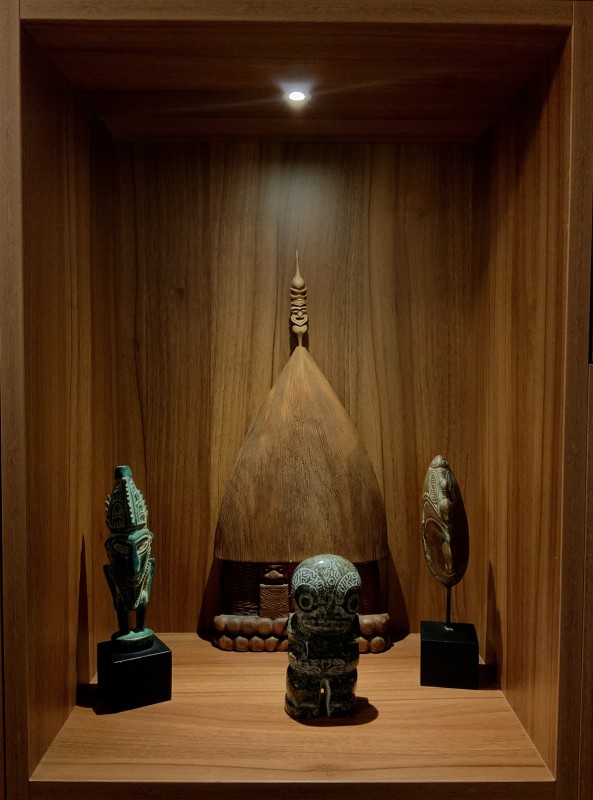 Création d'une  cuisine aménagée sur-mesure très fonctionnelle haute en couleur à Aix En Provence