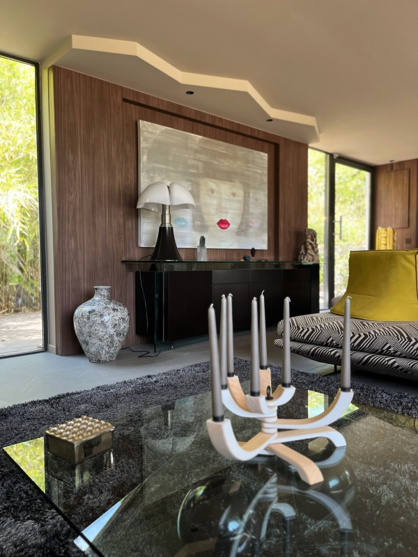 Rénovation d’une villa en Provence : art, matières nobles et aménagement sur mesure dans le Sud de la France pour ses collectionneurs d'art