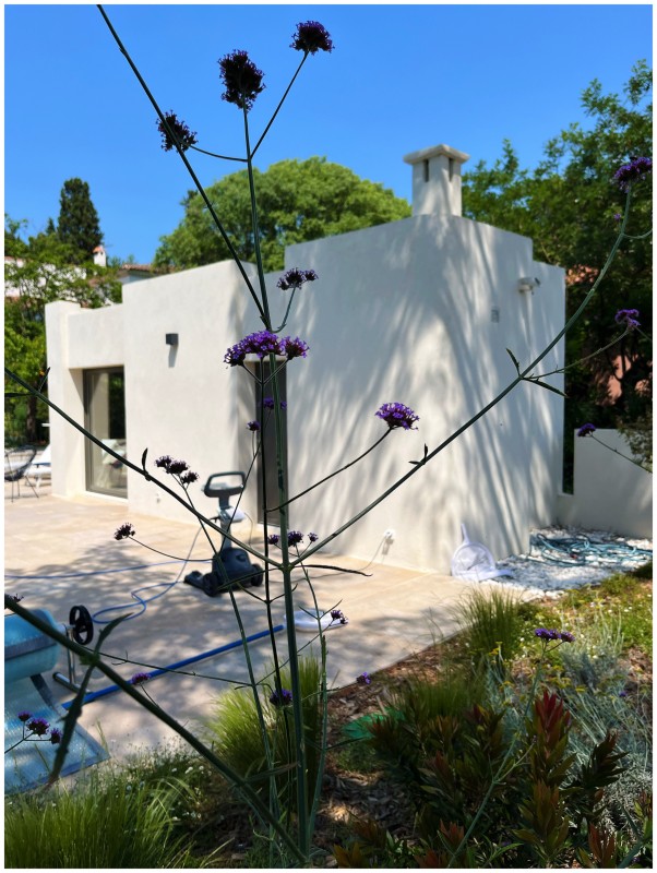 Un avant / après travaux pour cette maison de maître des années 20 située dans le sud de la France