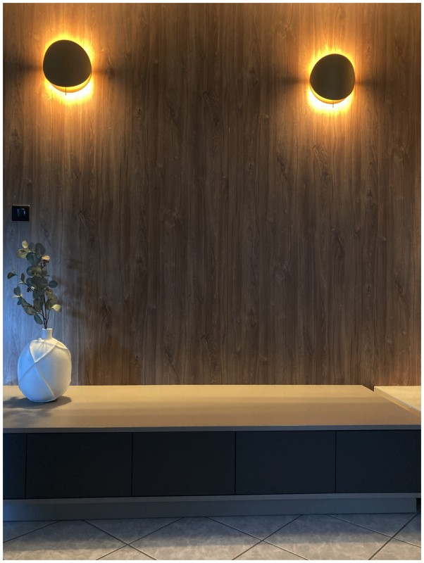 Décoration intérieure d'une maison entièrement repensée par l'agence d'architecture d'intérieur et de décoration d'intérieur basée à Aix en Provence et  à Rustrel dans le Luberon à Rustrel