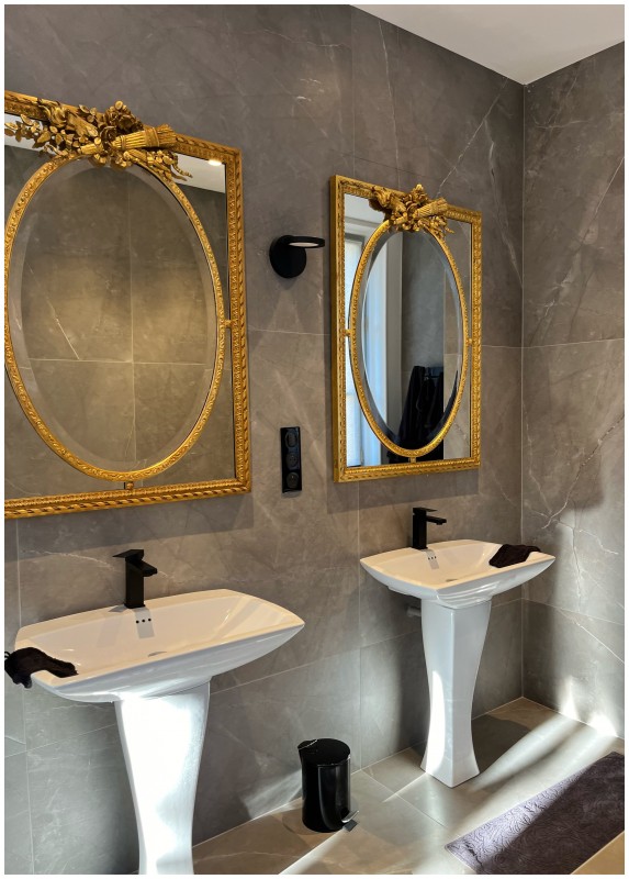 Incroyable rénovation et décoration intérieure d'une maison de maître en centre historique à Aix en Provence dans le Sud de La France 13100