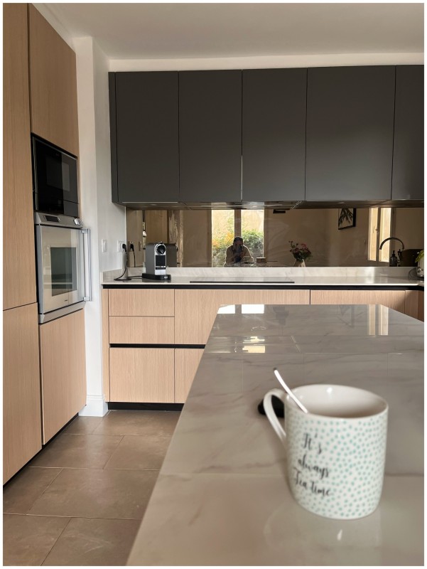 Comment rénover sa cuisine ? Quels matériaux choisir et comment les coordonner?