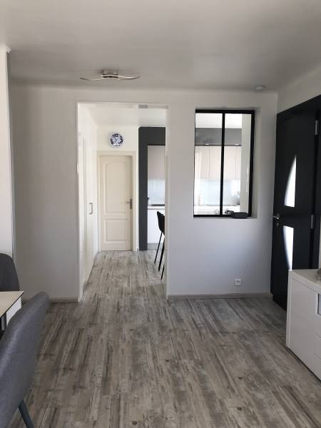 Extension pour cette maison de plain pied située à Port Saint Louis près des docks , bouches du rhône