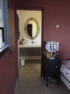 salle de bain italienne avec miroirs de murano