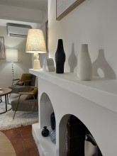 Le Ven Design -  Rénovation intérieure d’un appartement ancien avec conservation des éléments d’époque et création d’un style unique par une décoratrice expérimentée proche de Gordes dans le Luberon